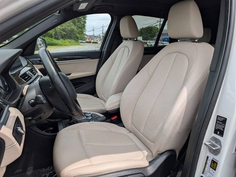 Used 2021 BMW X1 xDrive28i w/ Convenience Package AWD/4WD image 14