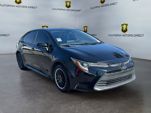 Used 2024 Toyota Corolla LE FWD image 7