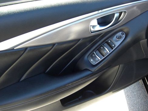 Used 2015 INFINITI Q50 Premium w/ Navigation Package AWD/4WD image 22