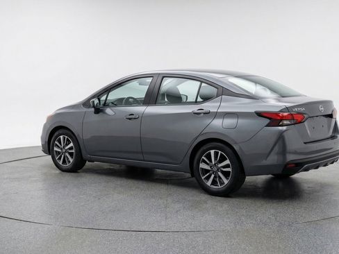 Used 2025 Nissan Versa SV FWD image 6
