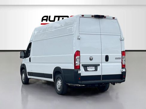 Used 2024 RAM ProMaster 3500 w/ Safety Group FWD image 5
