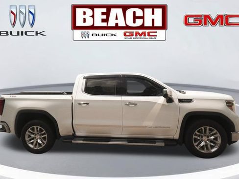 Used 2022 GMC Sierra 1500 SLT w/ SLT Premium Plus Package AWD/4WD image 2
