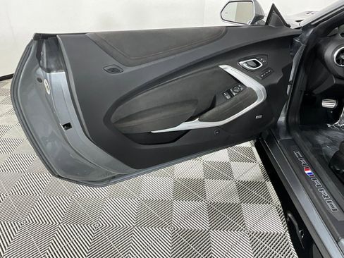 Used 2021 Chevrolet Camaro ZL1 image 14
