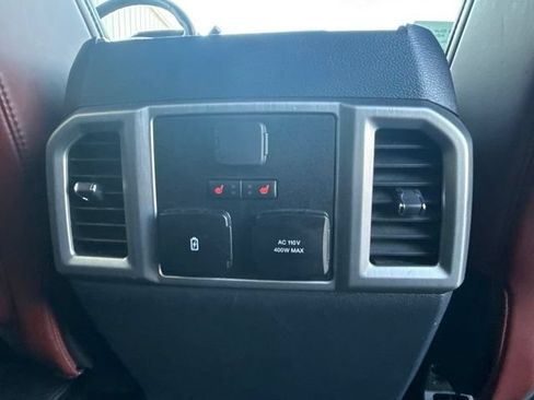 Certified 2022 Ford F250 Platinum w/ FX4 Off-Road Package AWD/4WD image 20
