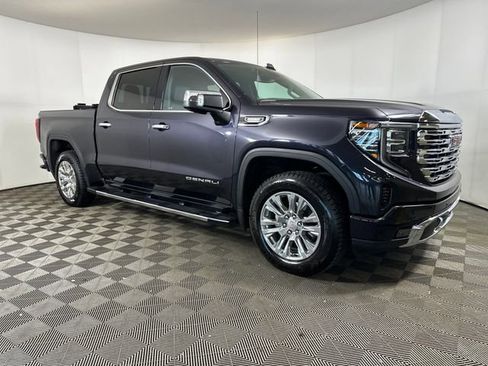 Used 2024 GMC Sierra 1500 Denali AWD/4WD image 2