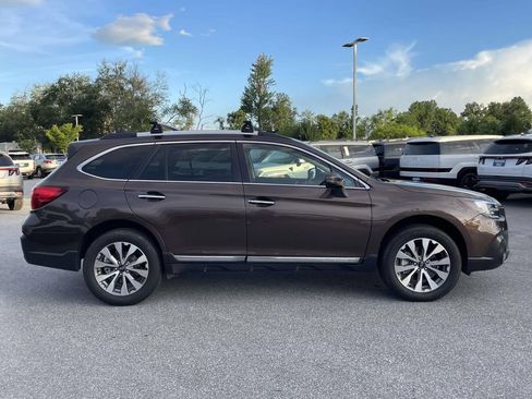 Used 2019 Subaru Outback 2.5i Touring w/ Popular Package #3A AWD/4WD image 31