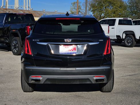 Used 2021 Cadillac XT5 Premium Luxury image 5