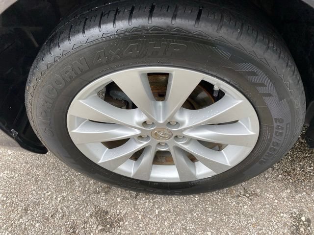 Used 2013 Toyota Venza FWD image 33
