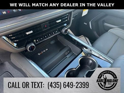 New 2025 Chevrolet Suburban Premier w/ Sun And Tow Package AWD/4WD image 18