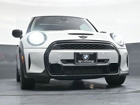 Used 2022 MINI Cooper S image 41