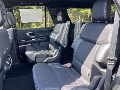 New 2026 Ford Expedition Platinum AWD/4WD image 25