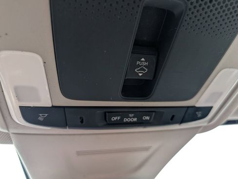 Used 2024 Honda CR-V EX image 12