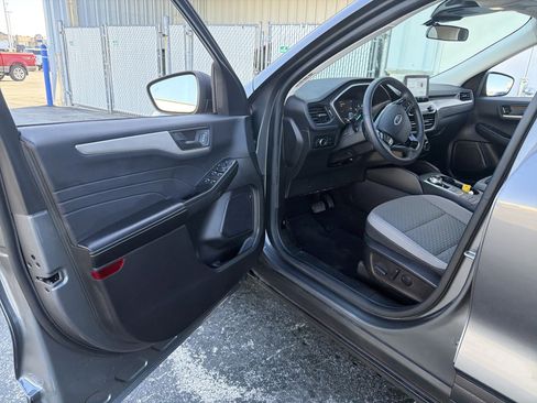 Used 2022 Ford Escape SE w/ Convenience Package image 15