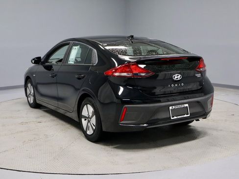 Used 2018 Hyundai Ioniq Blue image 8
