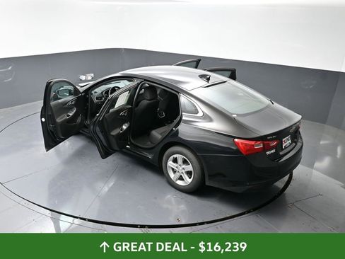 Used 2023 Chevrolet Malibu LT image 57