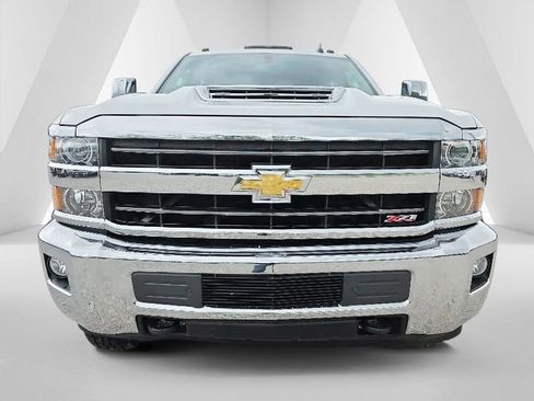 Used 2019 Chevrolet Silverado 3500 LTZ w/ Duramax Plus Package AWD/4WD image 2