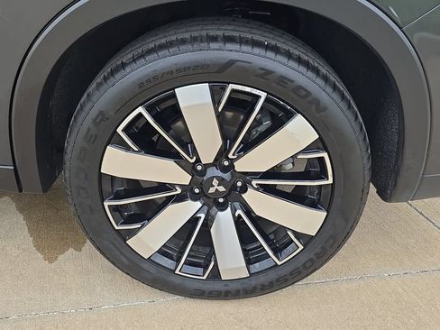 Used 2025 Mitsubishi Outlander SE AWD/4WD image 33