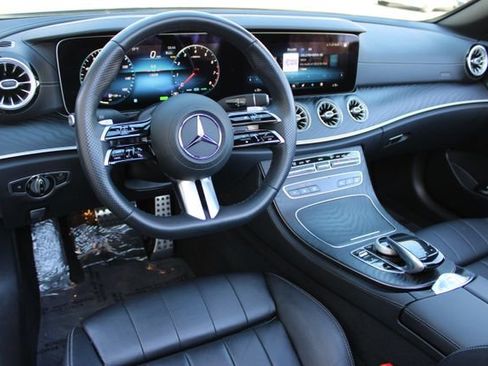 Used 2023 Mercedes-Benz E 450 Cabriolet image 10
