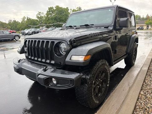 Used 2022 Jeep Wrangler Sport AWD/4WD image 14