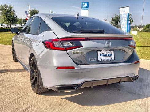 Used 2024 Honda Civic Sport image 5
