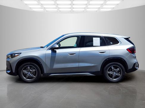 Used 2024 BMW X1 xDrive28i w/ Convenience Package AWD/4WD image 4
