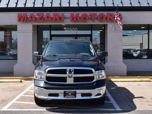 Used 2019 RAM 1500 Classic SLT AWD/4WD image 7