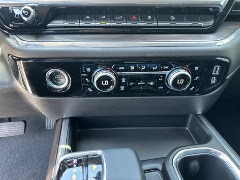Certified 2023 GMC Sierra 1500 SLT AWD/4WD image 35