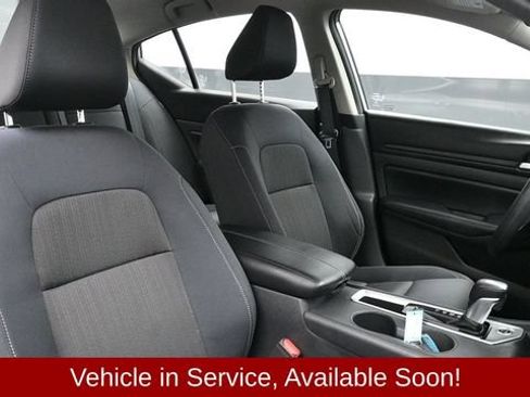 Used 2021 Nissan Altima 2.5 S FWD image 16