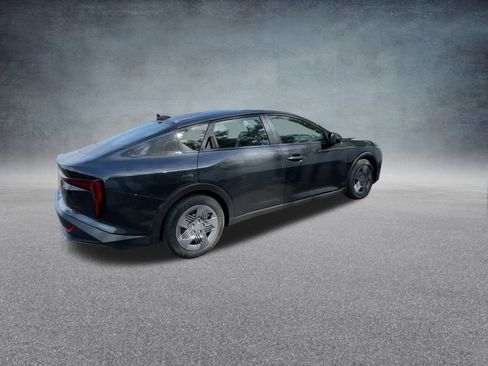 Used 2025 Kia K4 LX image 25