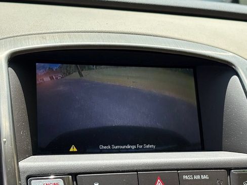 Used 2013 Buick Verano Leather FWD image 16