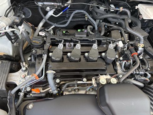 Used 2023 Honda CR-V EX image 28