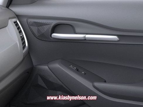 New 2026 Kia Seltos LX image 25