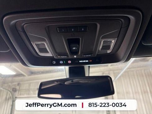 Used 2021 GMC Sierra 1500 SLT w/ SLT Premium Package AWD/4WD image 21