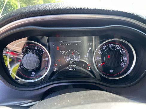 Used 2019 Dodge Challenger SXT w/ Driver Convenience Group RWD image 15