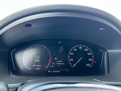 Used 2023 Honda Civic Sport image 25