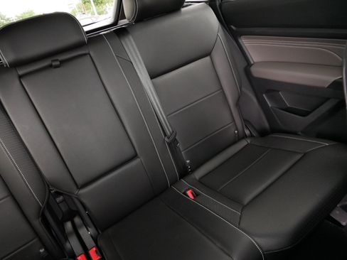 Certified 2023 Volkswagen Atlas Cross Sport SEL AWD/4WD image 14