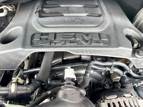 Used 2019 RAM 1500 Laramie w/ Bed Utility Group image 33