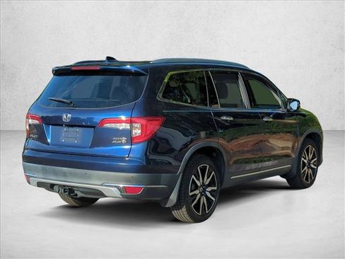 Used 2019 Honda Pilot Touring image 5