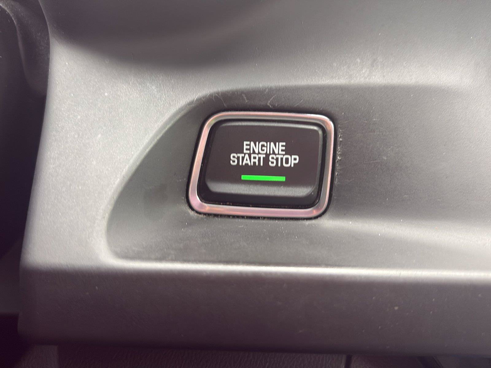 Used 2020 Chevrolet Camaro SS RWD image 35