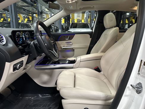 Certified 2023 Mercedes-Benz GLA 250 4MATIC image 26