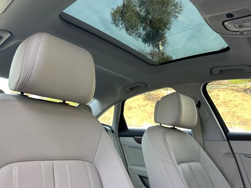 Used 2022 Audi A6 Premium Plus w/ Premium Plus Package image 18