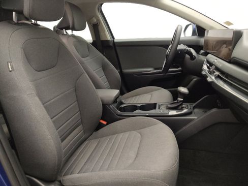 Used 2025 Kia K4 EX FWD image 21