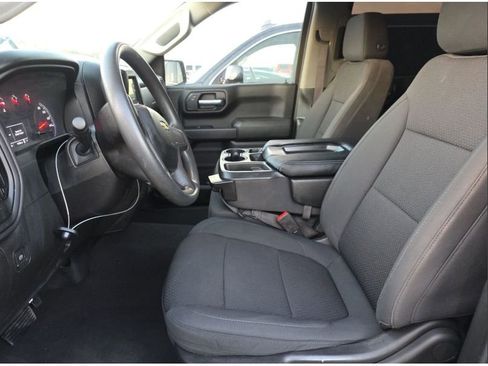 Used 2022 Chevrolet Silverado 1500 Custom image 10