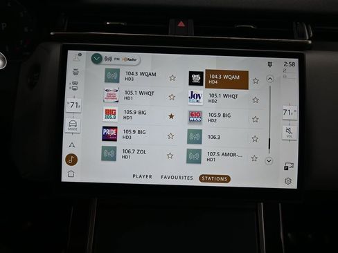 Used 2025 Land Rover Range Rover Velar Dynamic SE image 24