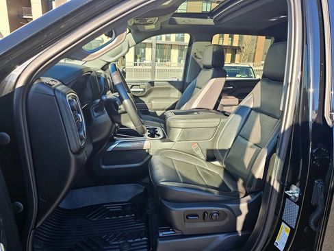 Used 2020 Chevrolet Silverado 2500 LTZ w/ LTZ Premium Package image 21