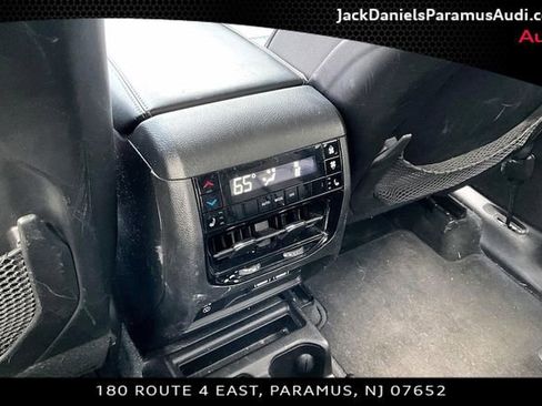 Used 2021 Jeep Grand Cherokee L Limited AWD/4WD image 18
