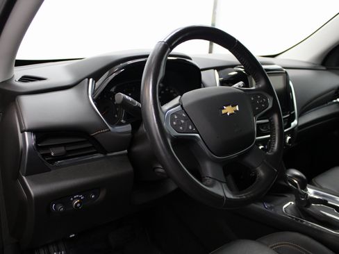 Used 2021 Chevrolet Traverse Premier w/ LPO, Cargo Package image 12