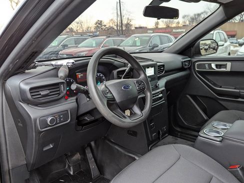 Used 2020 Ford Explorer 4WD Police Interceptor image 13