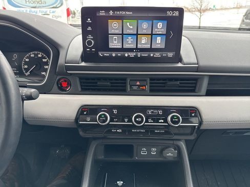 Used 2023 Honda Pilot EX-L image 17