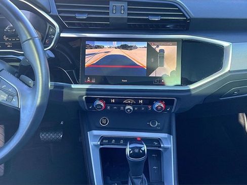 Used 2023 Audi Q3 2.0T Premium Plus w/ Premium Plus Package image 6